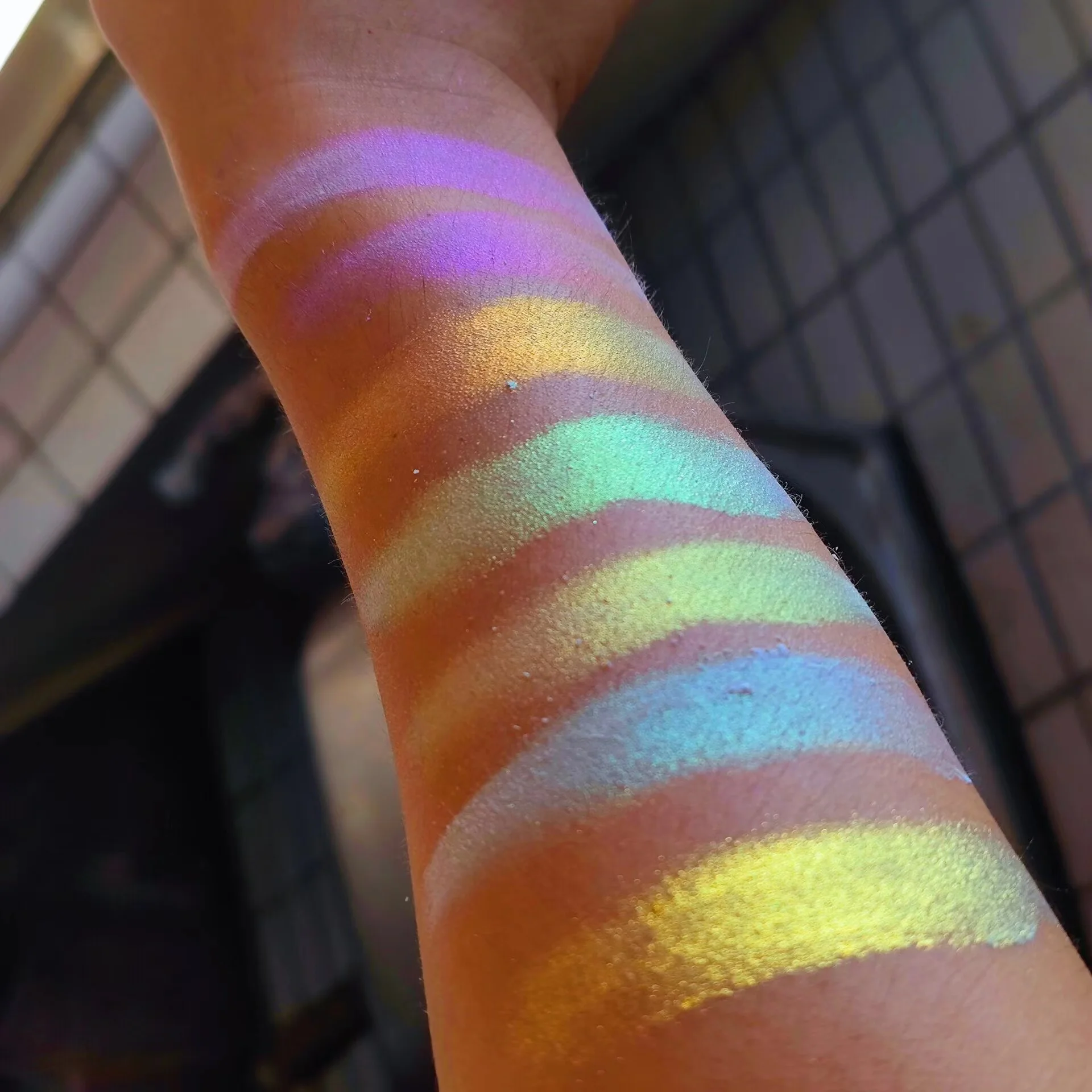 wholesale chameleon multichrome glitter lipstick multi chrome flakes eyeshadow iridescen