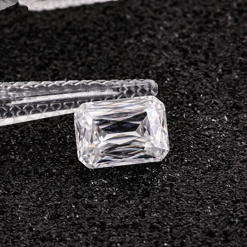 Redoors Special Diamond Cutting Moissanite Loose Stones DEF 77 Facets Emerald Cut VVS White Moissanite Stone On Sale