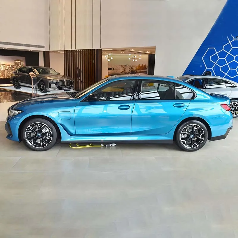 Hot Sale i3 eDrive 35L 40L 2024 Pure Electric Vehicle BWM i3 Sedan Electric Cars