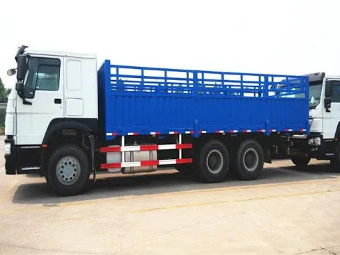 High Quality Tractor Truck 4x2 6x4 Semi-Trailer New and  Factory Cheap Price on Sale
