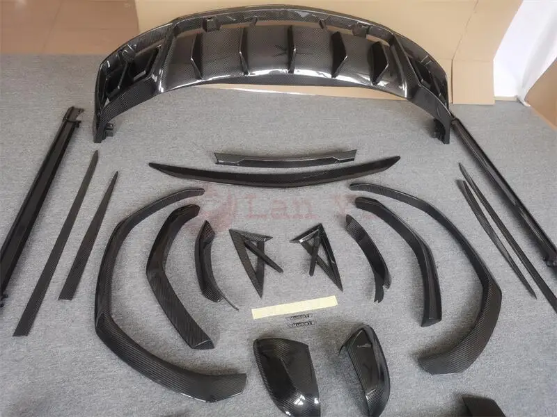 M Soft Style Aero Bodykit Dry Carbon Fiber Body Kit For Lamborghini URUS