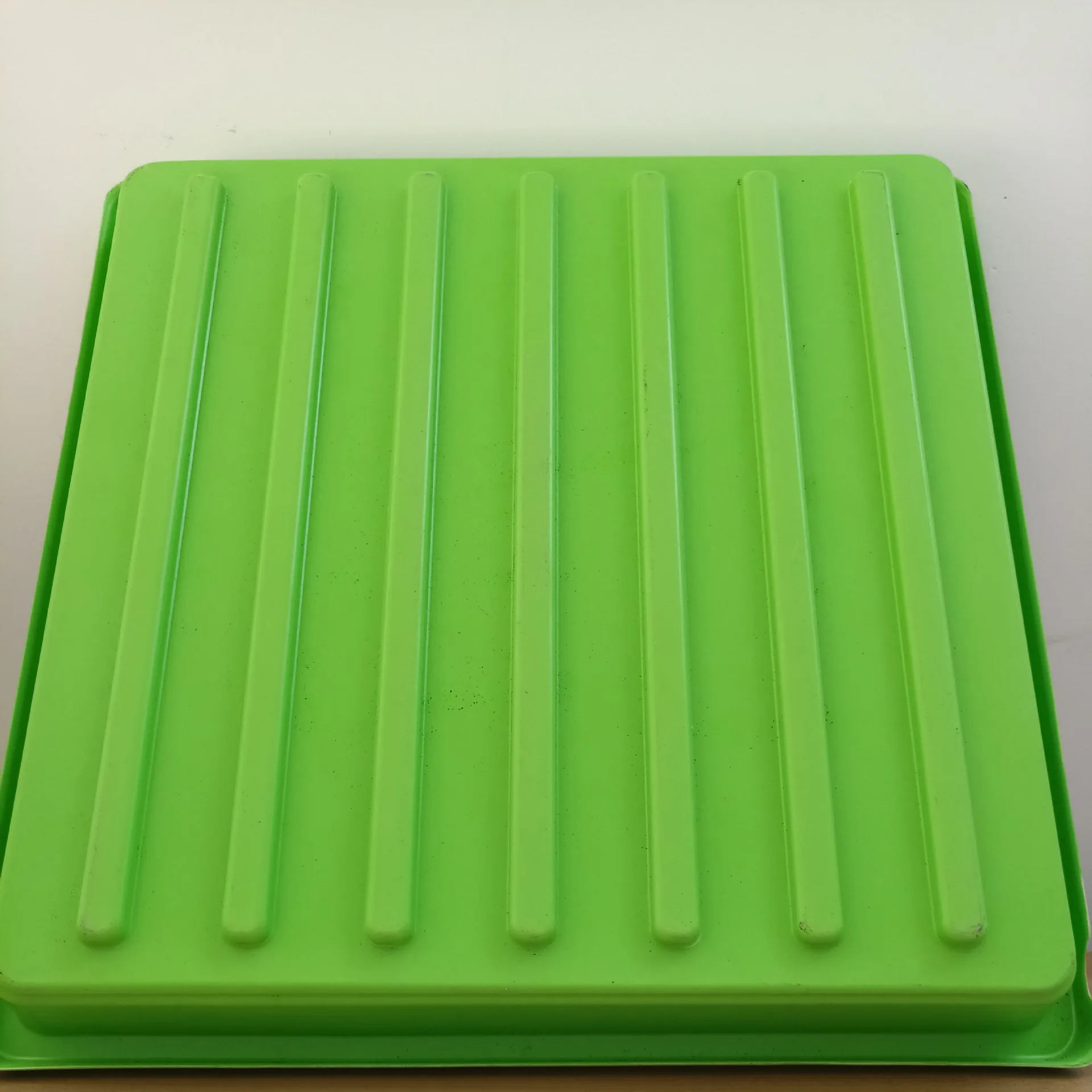 10 inch Flat Plastic Potting Seedling Tray microgreen trays for farm seed tray