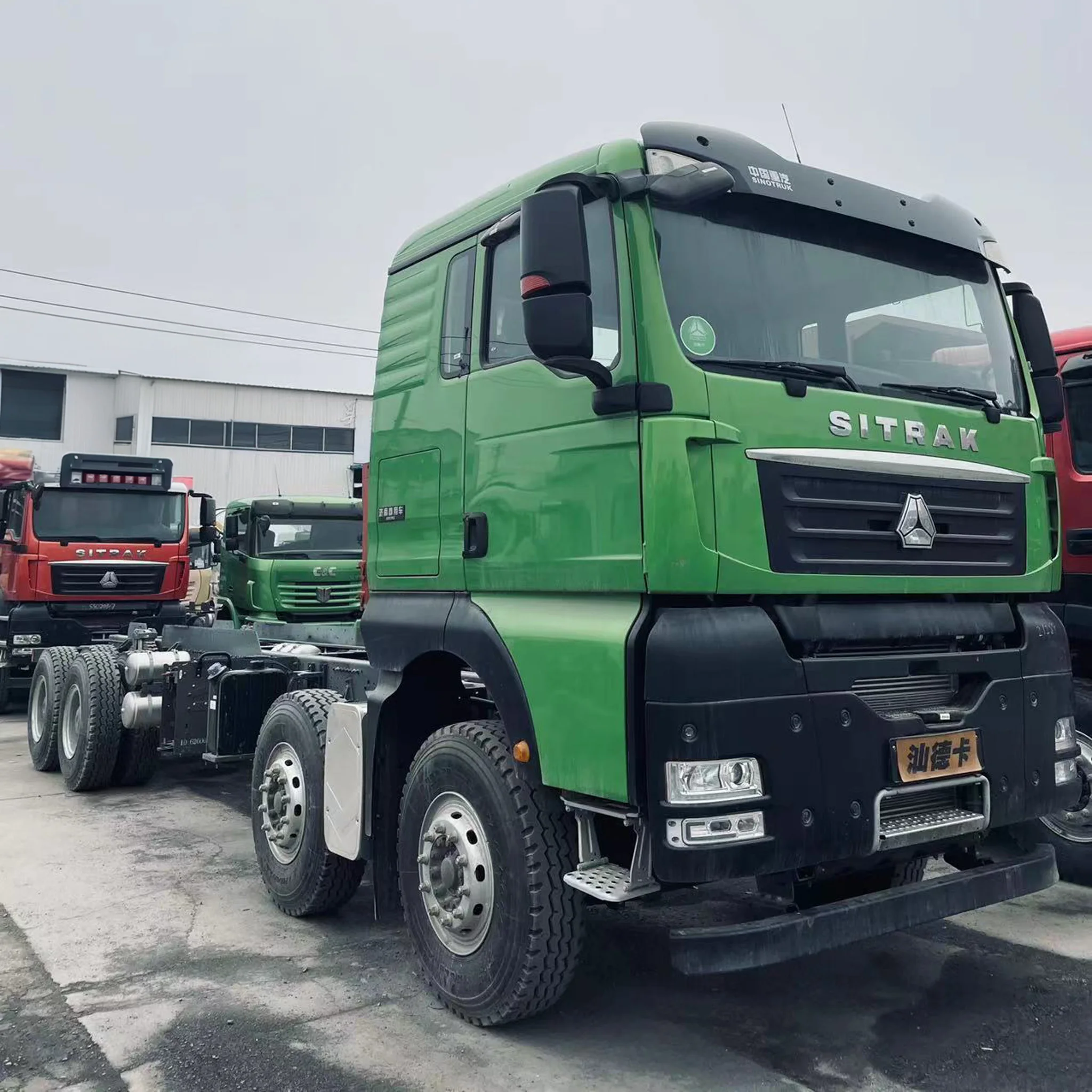 Export Hot Special Used New Car China National Heavy Truck SITRAK C7 Heavy Truck 8X4 Dump Truck Special Discount