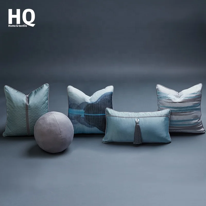 
Giving Free Samples Can Mixed Purchase manufacturer in cushion cover oriental blue cushions wholesale custom printing 