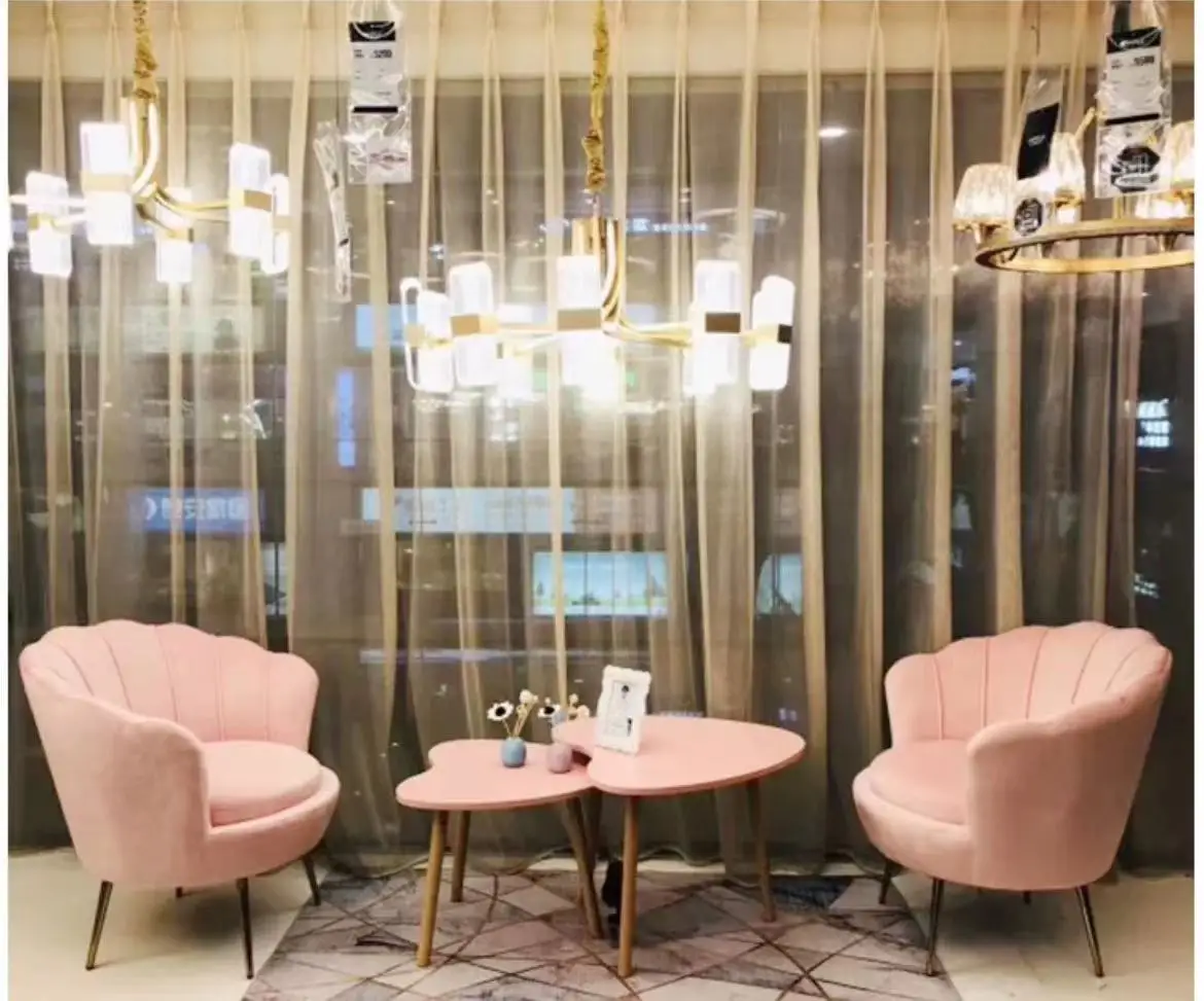 Fashion design Boutique Salon plush velvet fabric furniture lounge one armchair