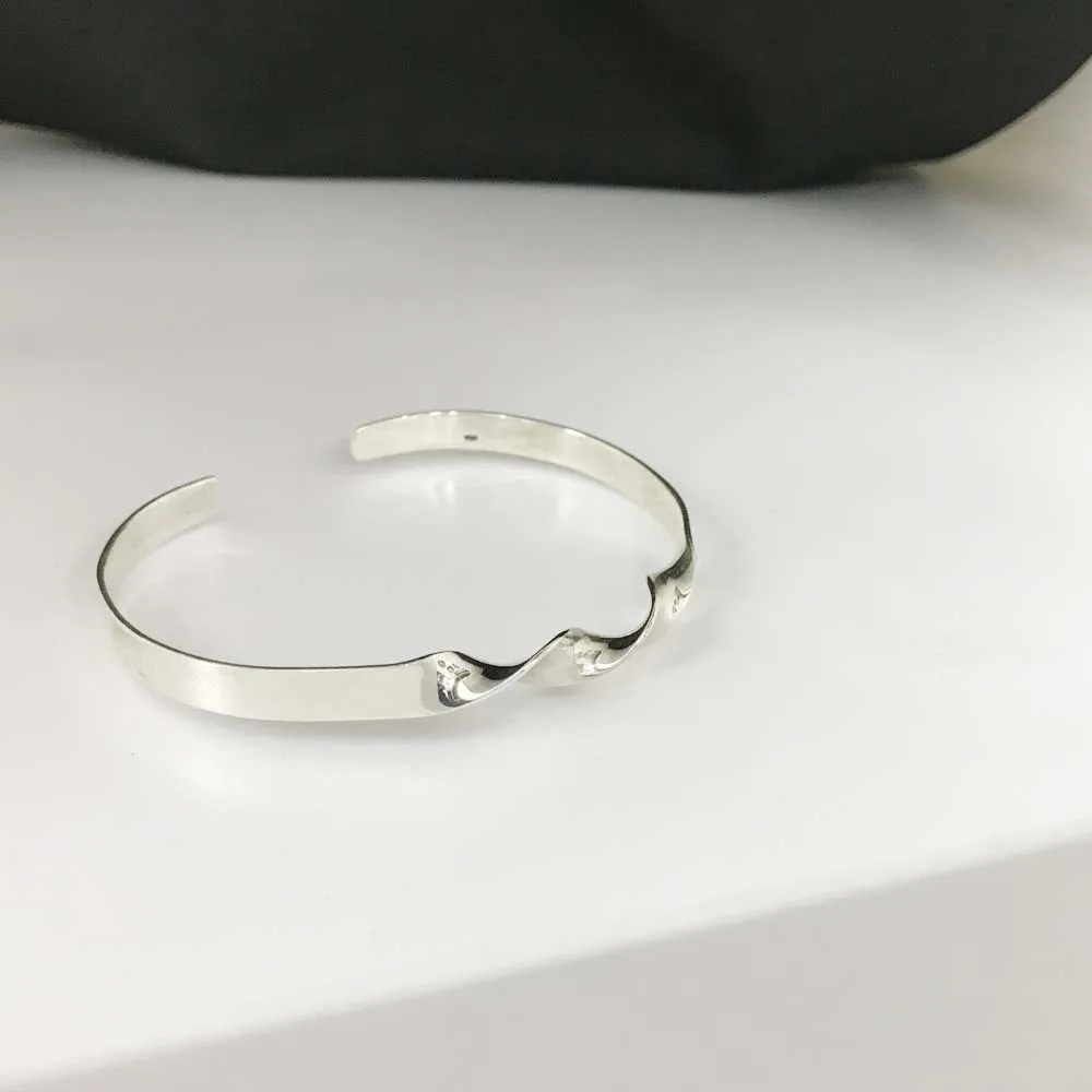 Pure 925 sterling Silver Bracelet Simple Design Handmade Good Quality Attractive Bracelet Trendy Bracelet