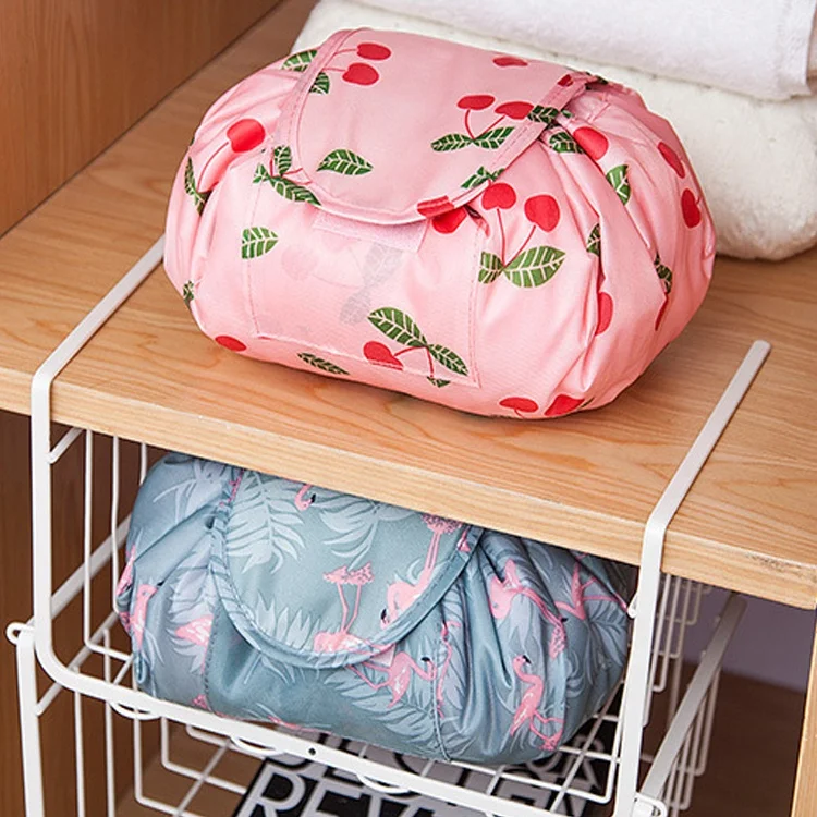 High quality water proof nylon cosmetic bag round make up bag easy travel