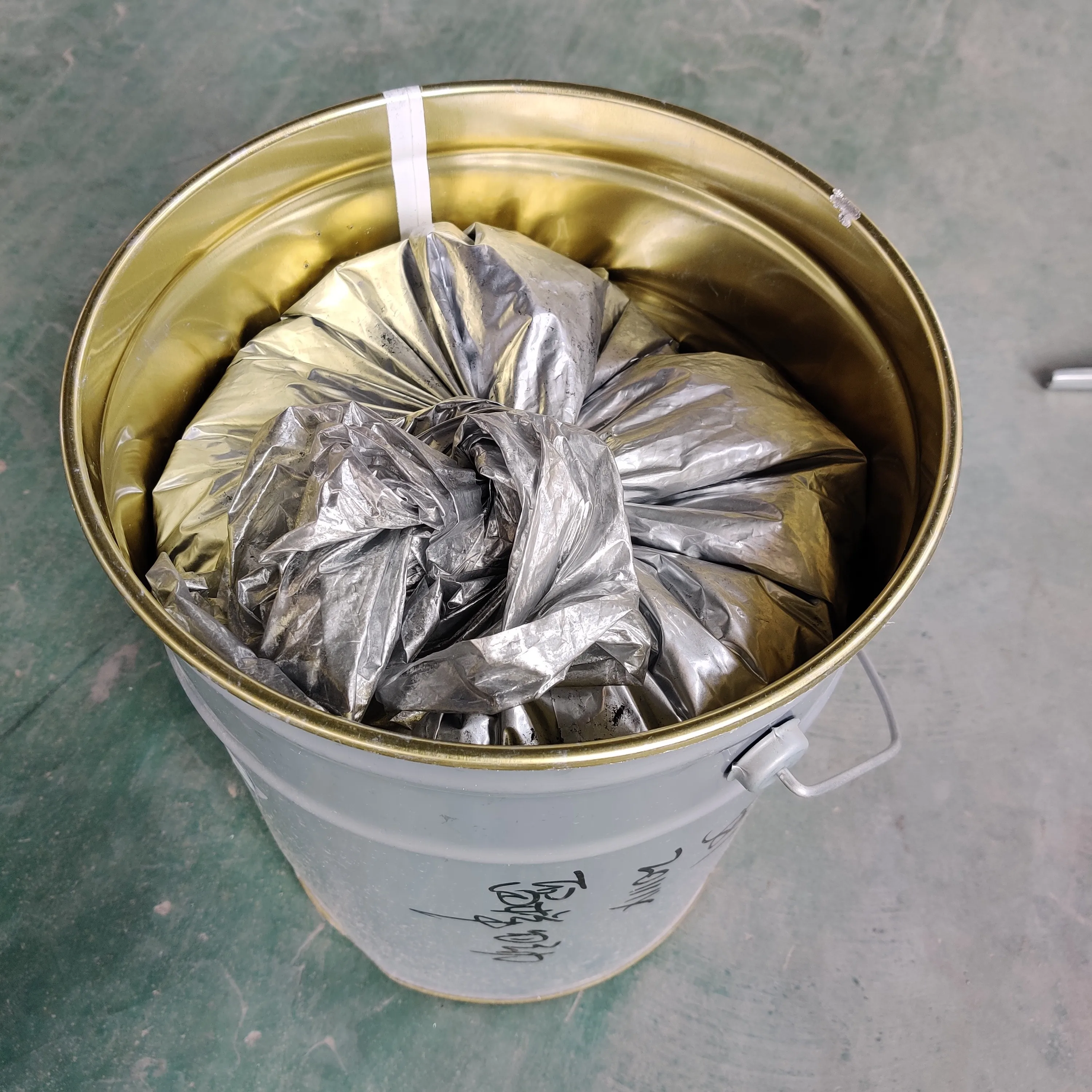 Leafing Aluminium Paste With Good Coverage for Marine coatings Protective coatings