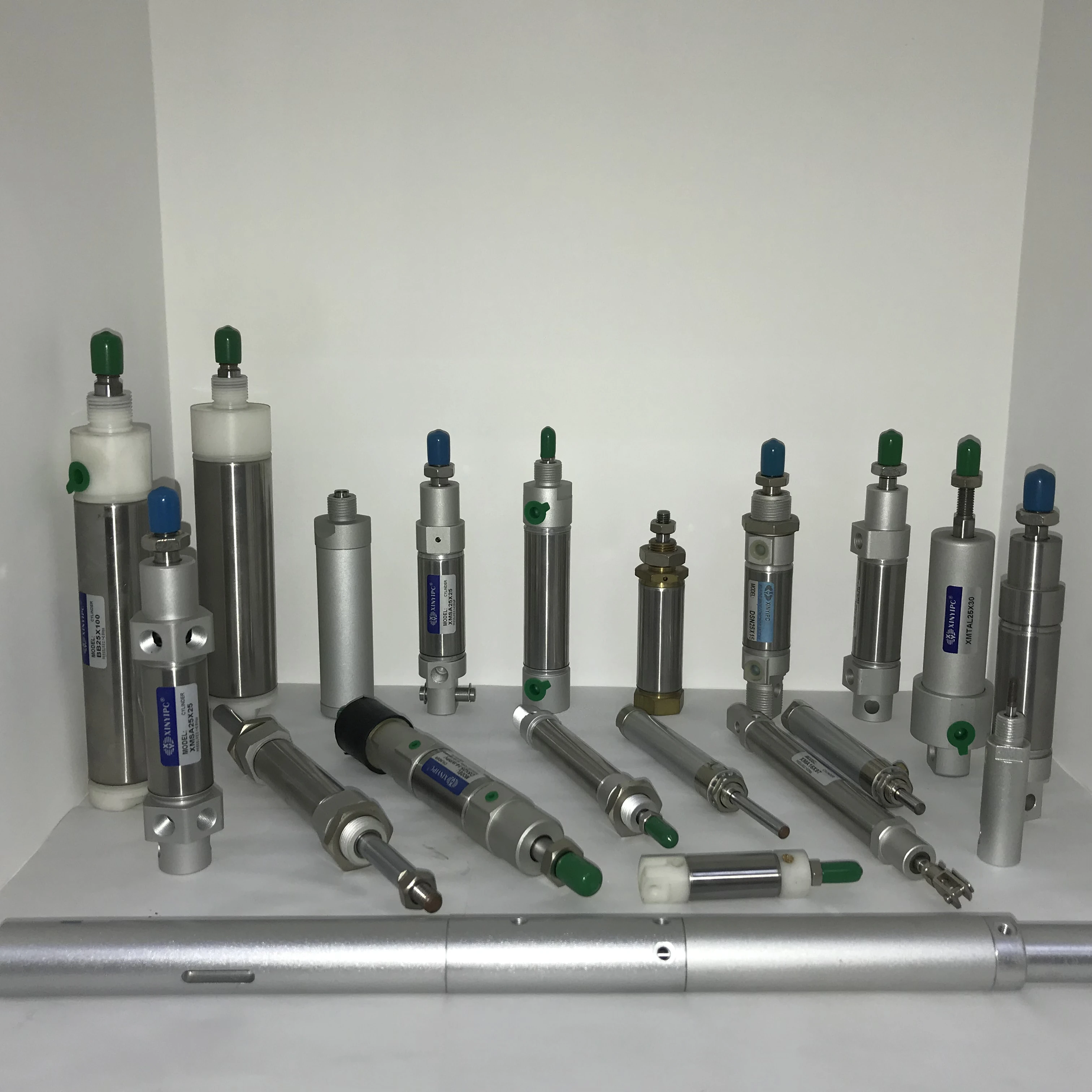 china wholesales high quality double acting pneumatic cylinder