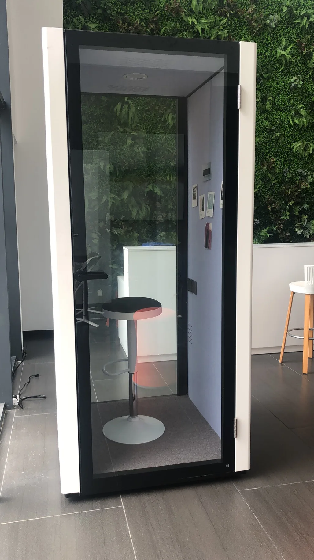 WEWORTH OEM custom made privacy booth pods acoustical soundproof office phone booth office