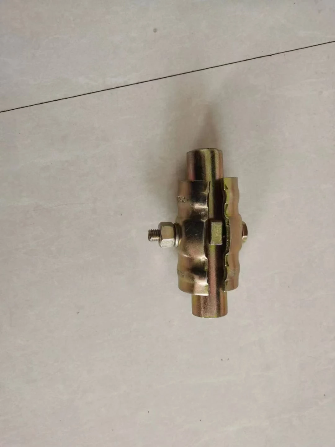 ZYTJ Low Price Electro galvanized EN74/BS1139 Scaffolding Joint Coupler Scaffolding Gi Pipe 48.3mm*48.3mm for Pipe scaffolding