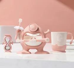 Kids Silicone Toothbrush Creative Early Education Set Toothbrush With Toy Holder Kids Training Custom Logo