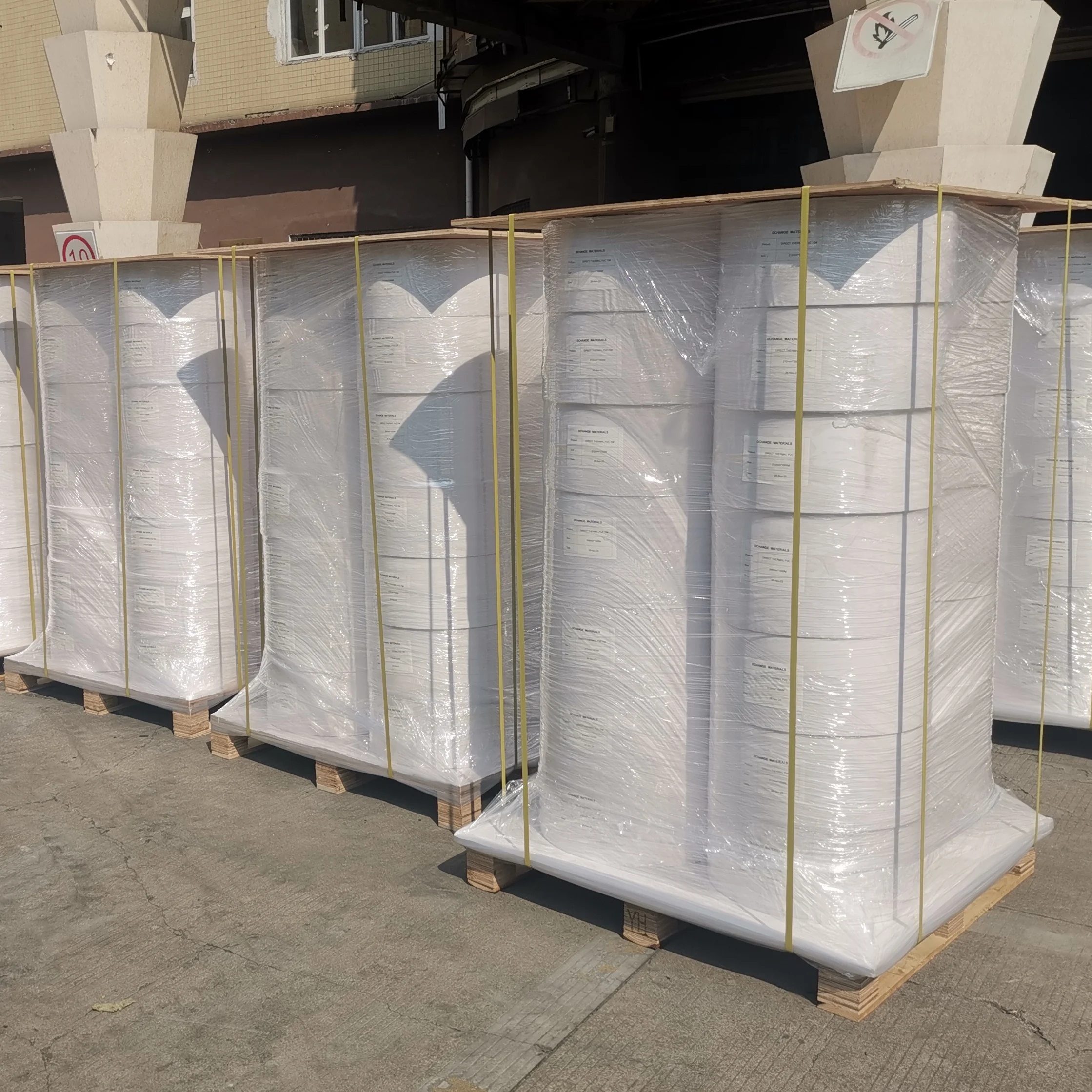 Jumbo label Self-Adhesive PP Synthetic Paper Label Waterproof Printing Material for Industrial Use Strong Adhesive Sticker Roll