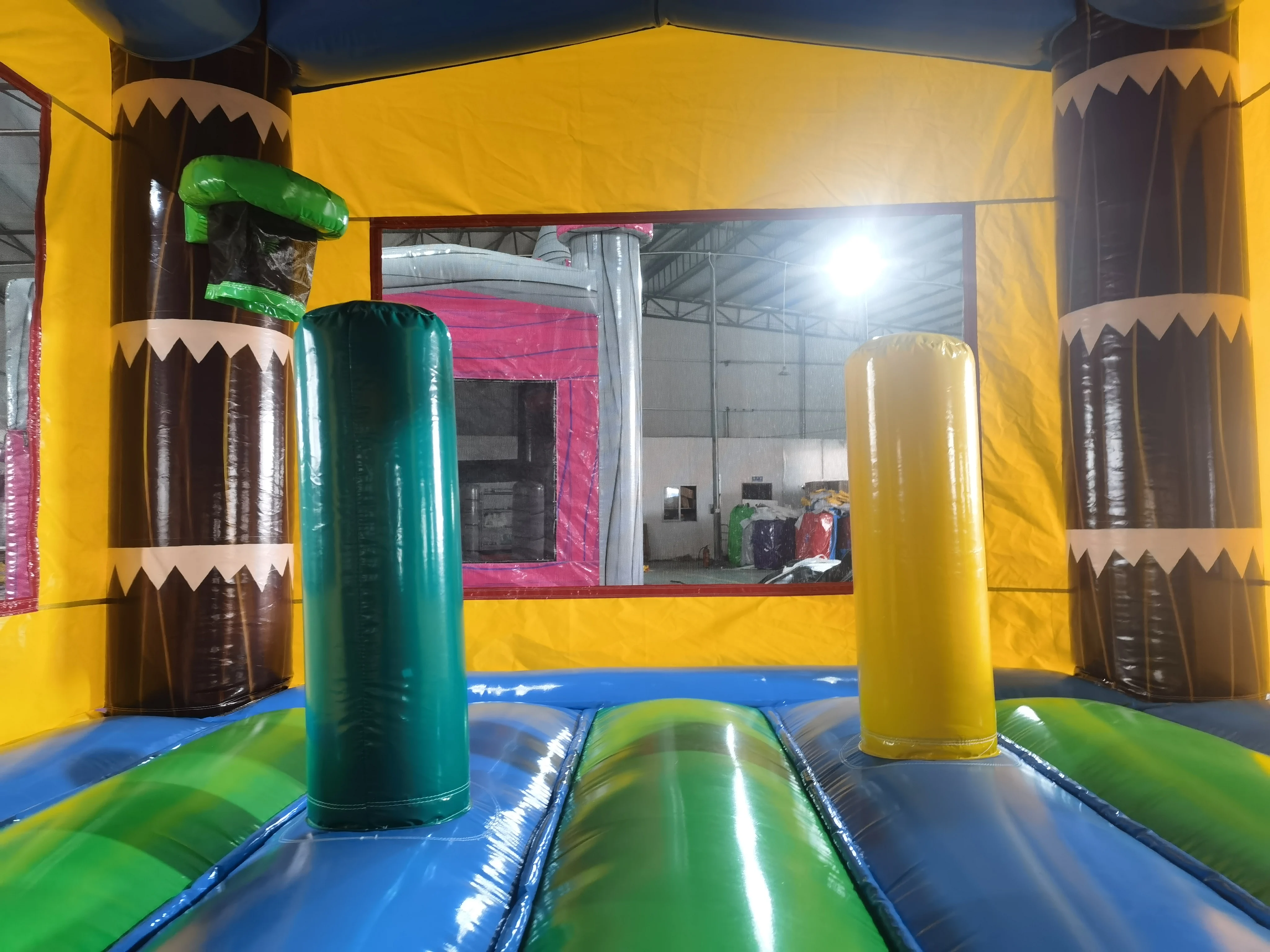 Hot-selling Symphony blue coconut tree inflatable bouncer / Bounce Castle/ Jumping House in stock