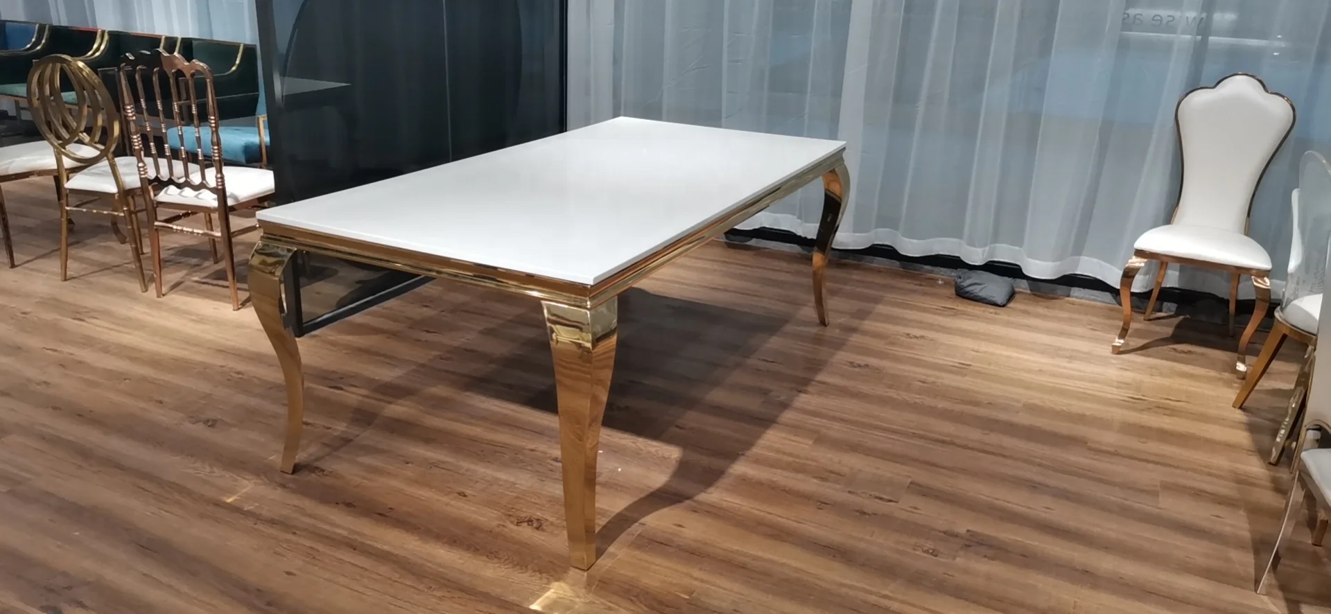 Hotel Table and Chairs Supplier Factory Directly Selling Hotel Dinning Table Set Wedding Tables