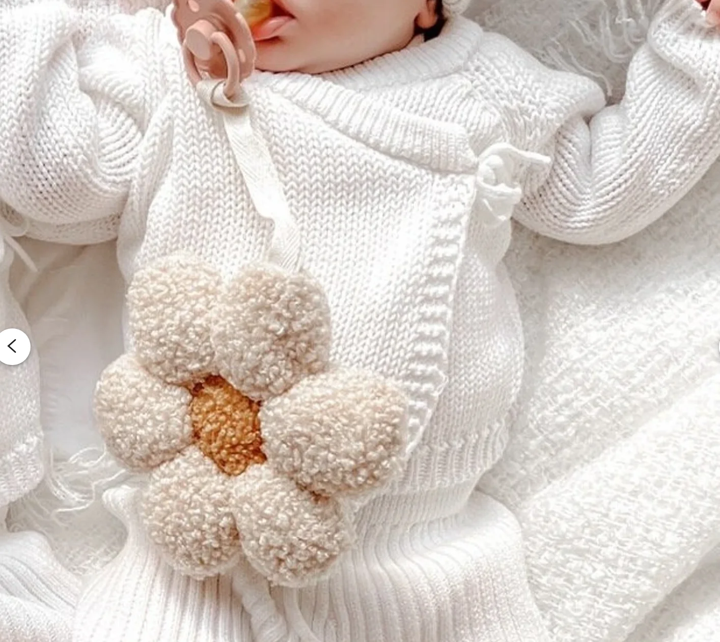 Ins Daisy Flower Teddy Boucle Fabric Pacifier Holder Customized Shape Softest Clouds Dummy Holders Newborn Baby Comforter Toys