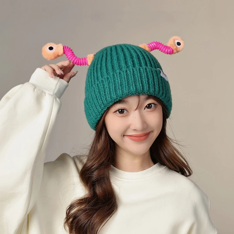 Winter cartoon monster knitted hat with light-emitting tentacle winter men women cute quirky skull cap colorful beanies hat