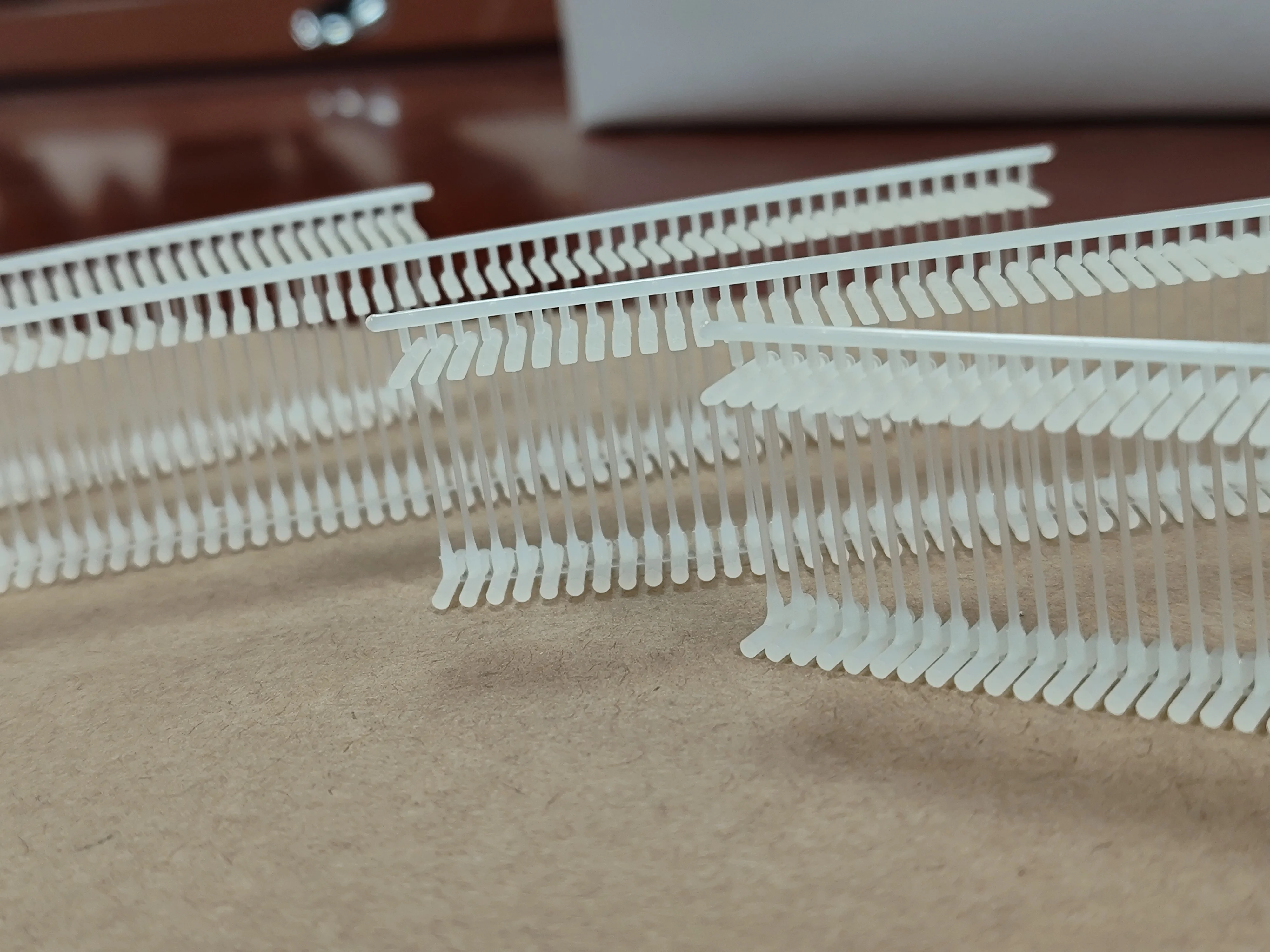 Booster Custom Color Garment Price Metal Pear Shape Safety Pins For Garment Clothing Plastic Hard Tag Pin