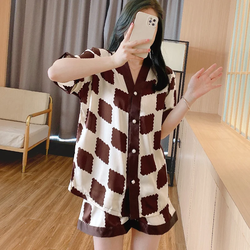 Wholesale Custom 2023 Loungewear 23 Colors Pattern Short Sleeve Sleepwear 2pcs Ice Silk Pajamas For Women Set