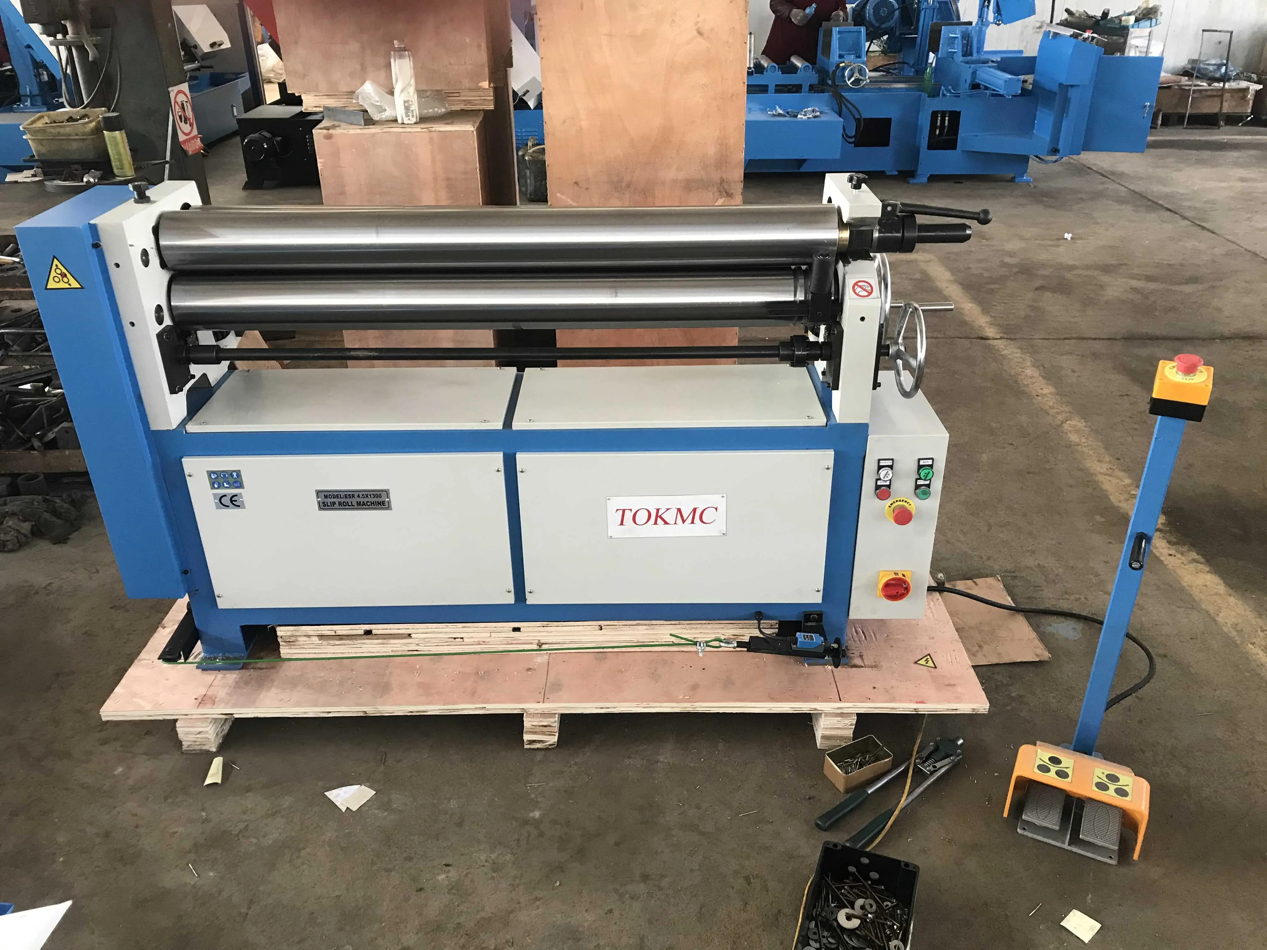 Electric slip rolling machine  for sheet metal ESR1300x4.5mm