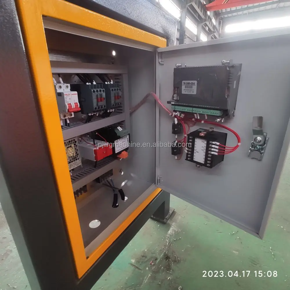 equipment high price Best Sale recycling scrap tires paper shredder machine used tyre mobile small tire shredder for sale