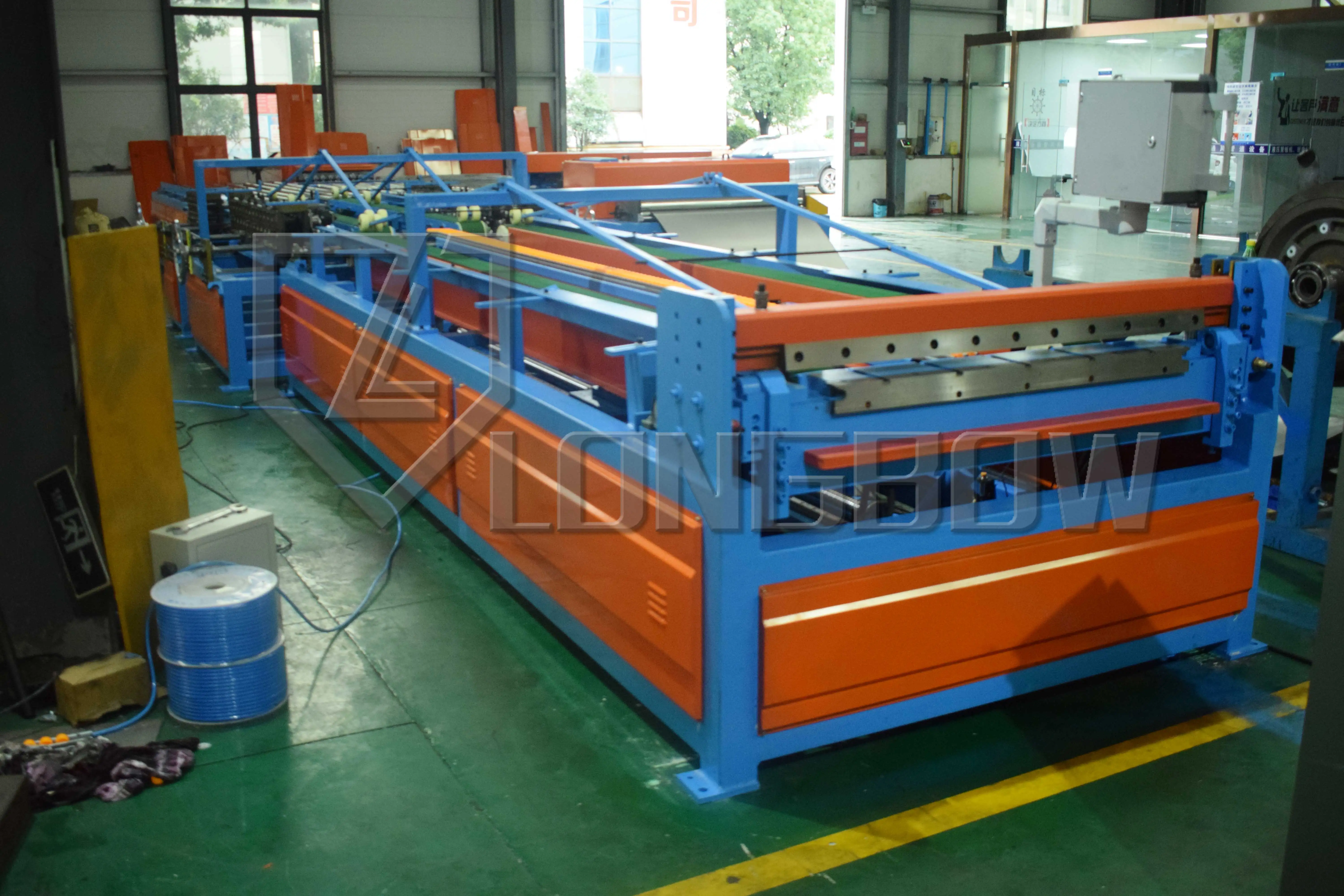 HVAC rectangular duct manufacturing machine