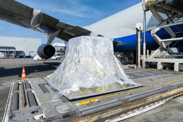 Air freight Logistics services shipping agent China to Netherlands amsterdam Rotterdam freight forwarder