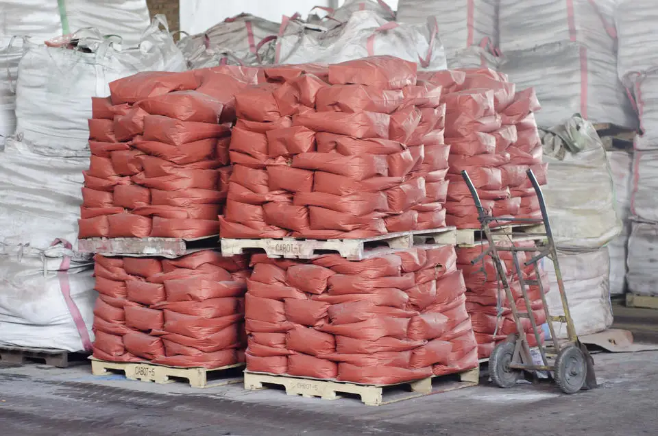 China manufacturer Inorganic Pigments Red 110 130 190 Iron Oxide