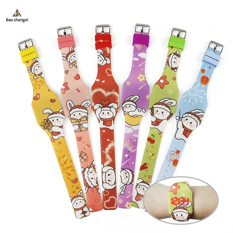 Wholesale New Popular Silicone Boy And Girls Man Woman Children Cartoon Smart Digital Watch Kids Led Watch