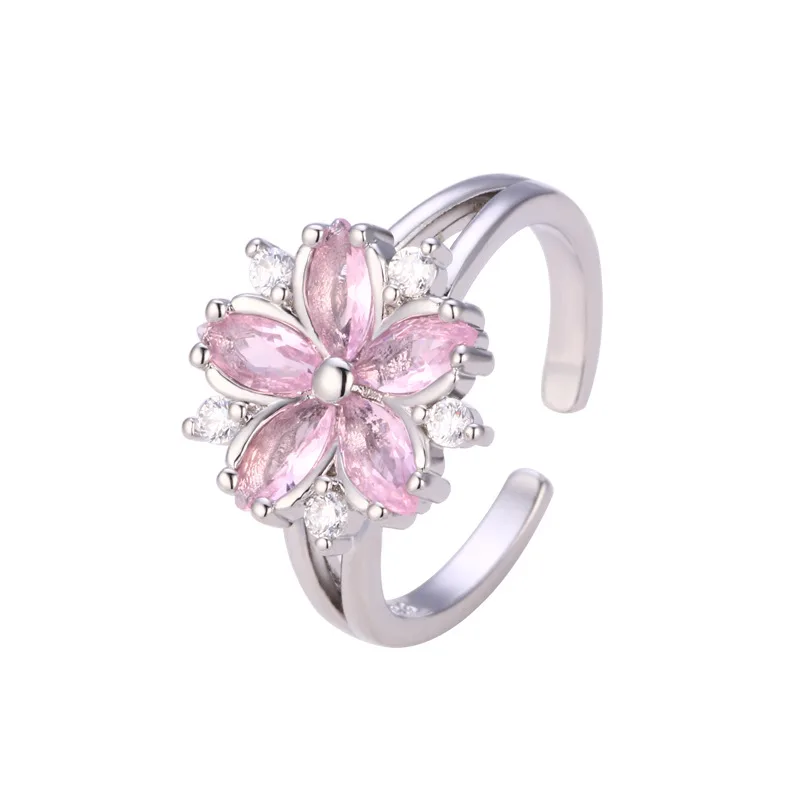 Copper Fashion Shinny Romantic Flower Shaped Zircon Ring Light Luxury Niche Design Flower Ring For Women