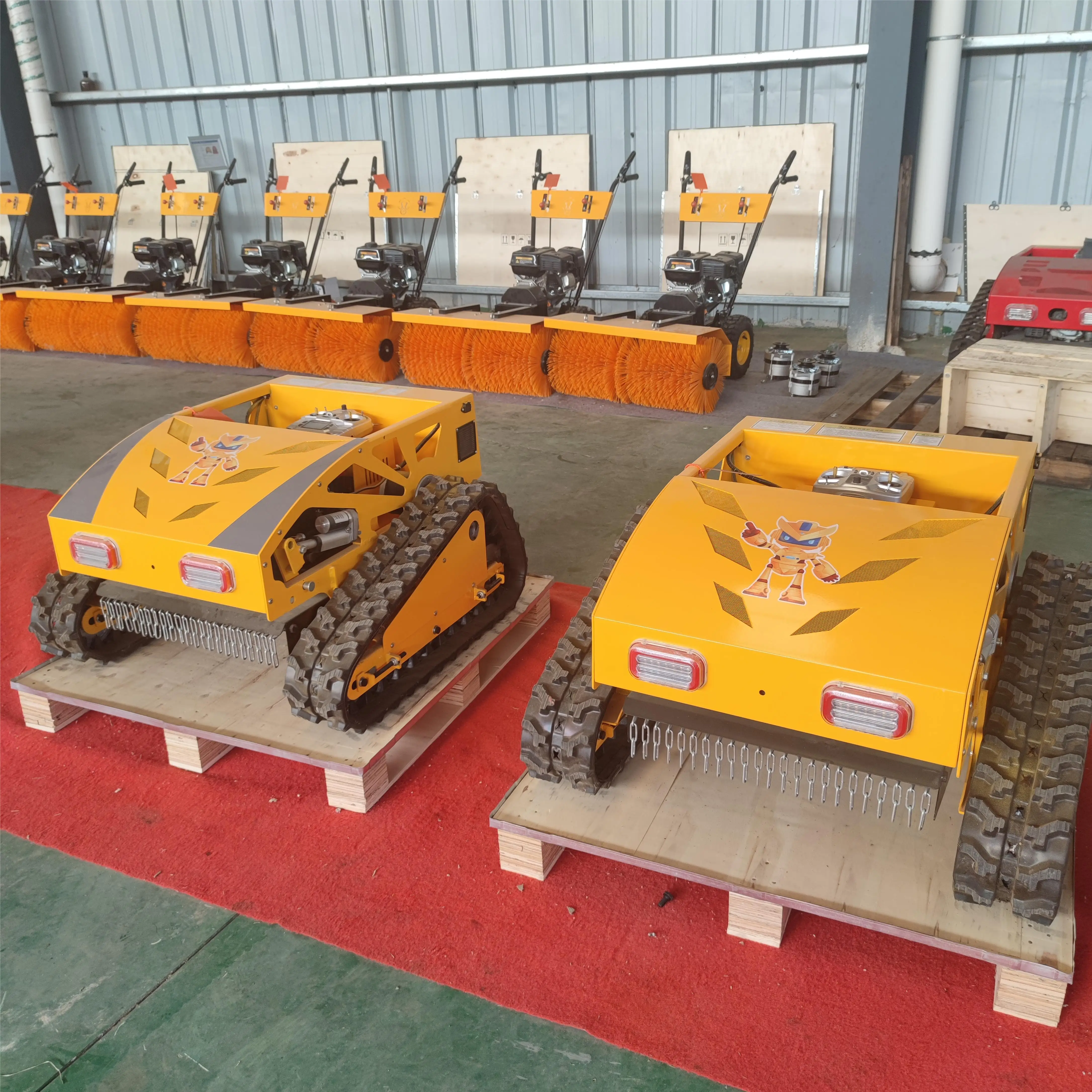 MKS-L550 Factory outlet Remote Controlled Tracked Lawnmower