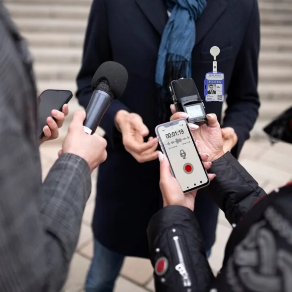 RFID Lanyard Name Display Vertical &horizontal ID Card Holder AH-075 Bestom Rigid Open-faced Single Hard Plastic Fashion