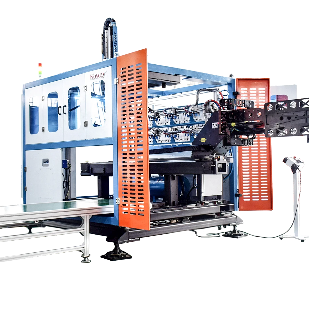 Plastic Ice Cream Lids 8 Cavities IML Side Entry Robot with Vision Detect System and Spoon Pressing Automation