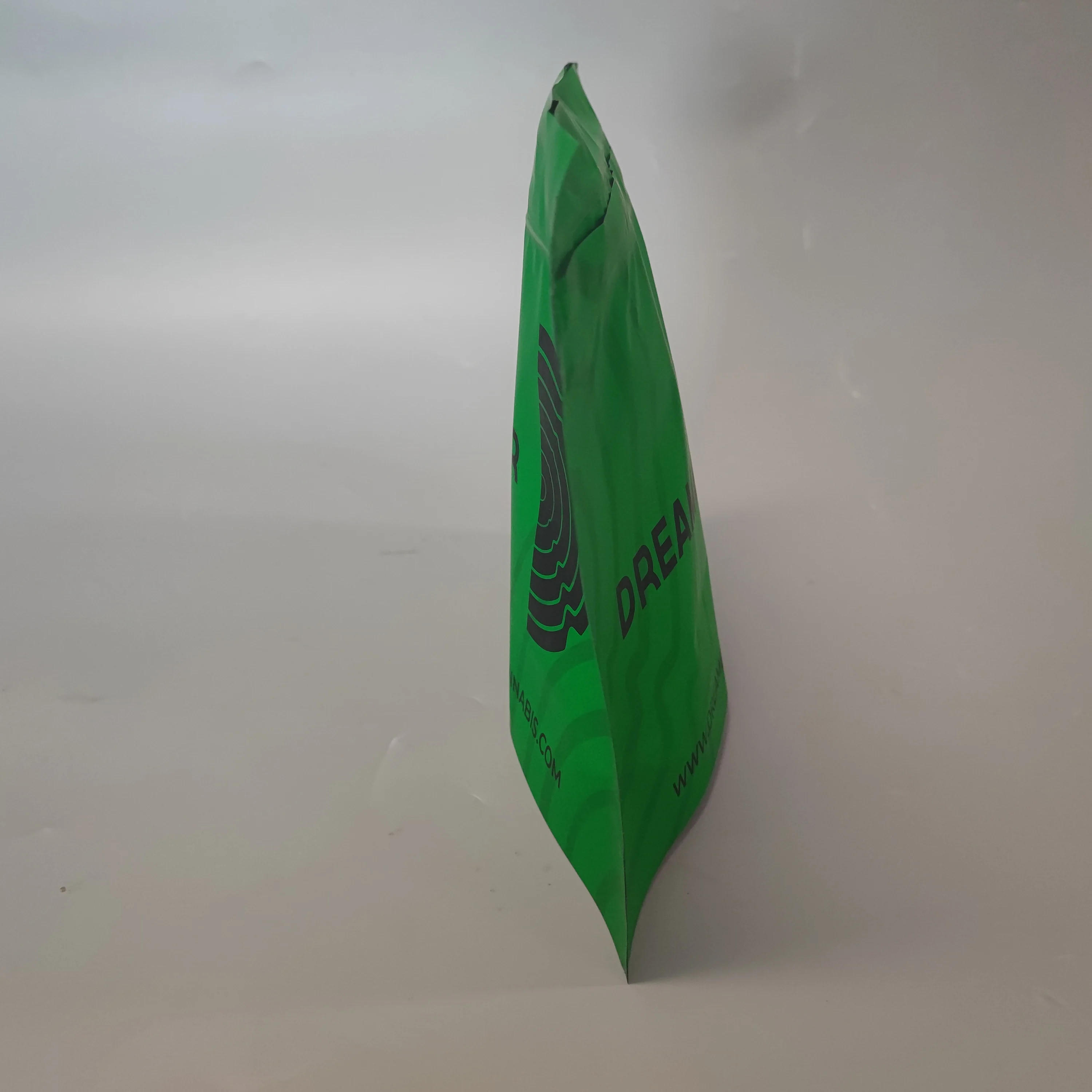 Factory Resealable Ziplock Custom Printed Candy Packaging Die Cut Stand Up Pouches Free Safe Pouch Food Mylar Bags