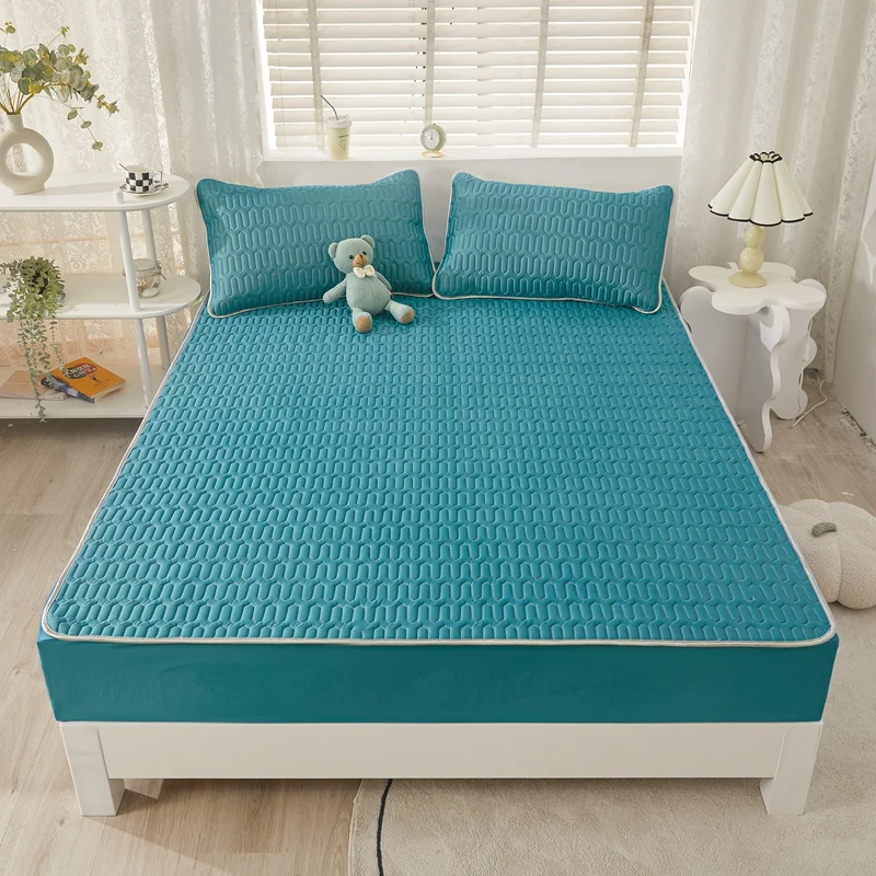 High Quality Anti-pilling Waterproof Ice Silk Fabric Latex Mattress Protector Bed Fitted Sheet Set for Summer Bedroom Use