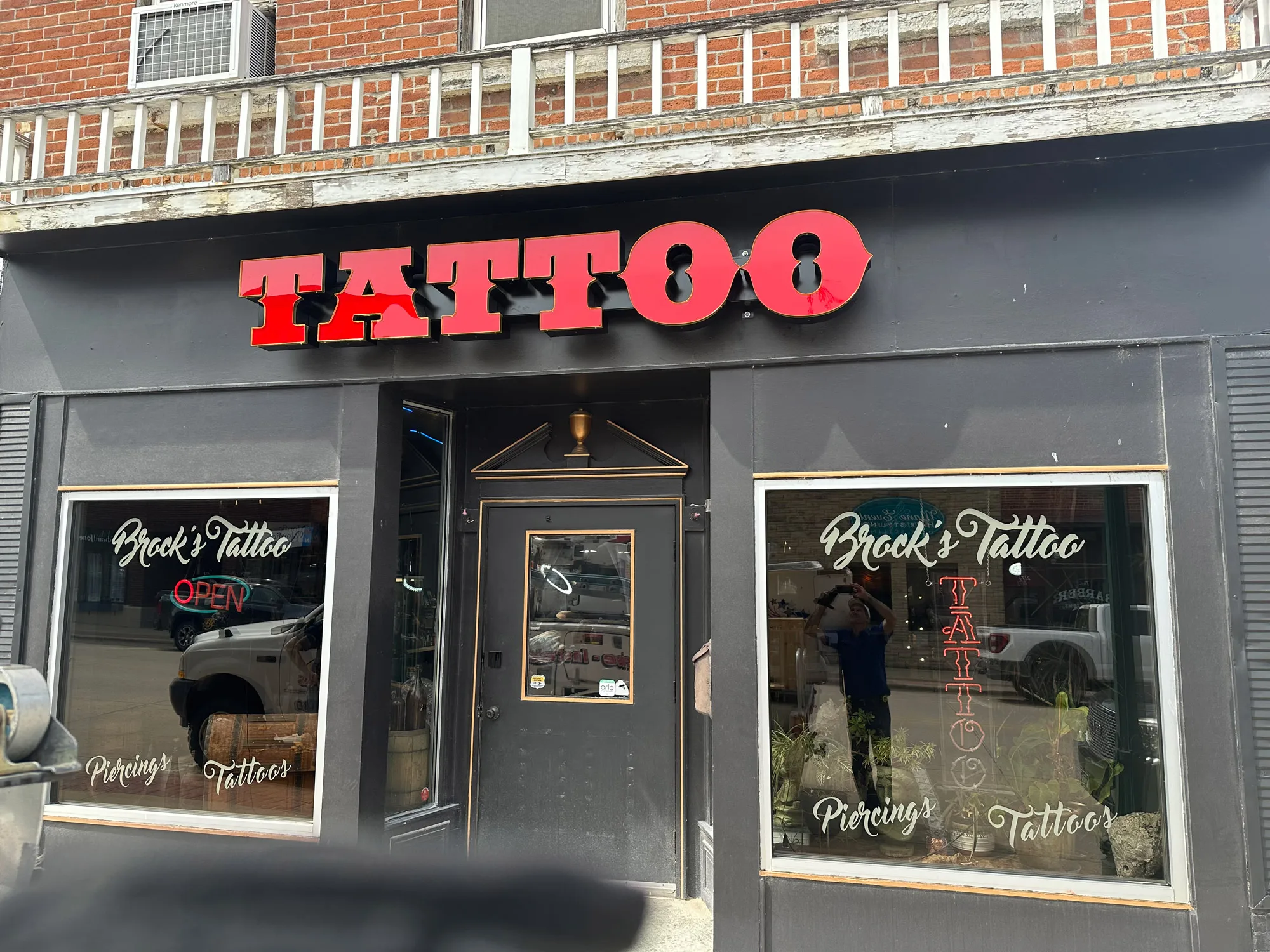 epoxy resin ab glue for making led channel letters Customized Outdoor Store Signage 3d Acrylic Logo gold light up store front