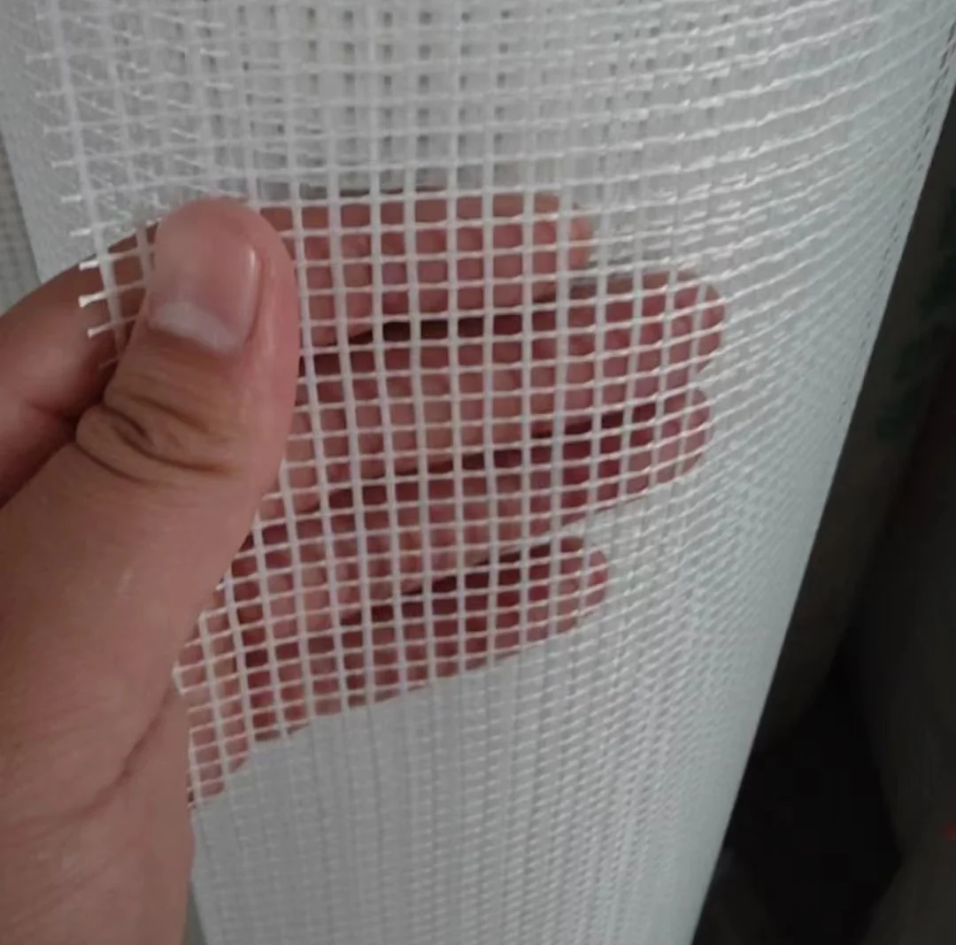 China manufacturer cheap price resistant 5x5mm 160g/m2 fiberglass mesh