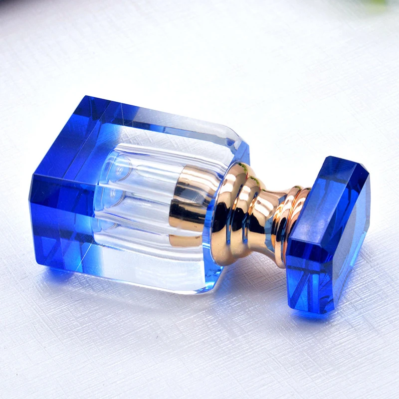Manufacturer Factory Custom Empty 1mL Refillable Glass K9 Crystal Perfume Bottles for Attar