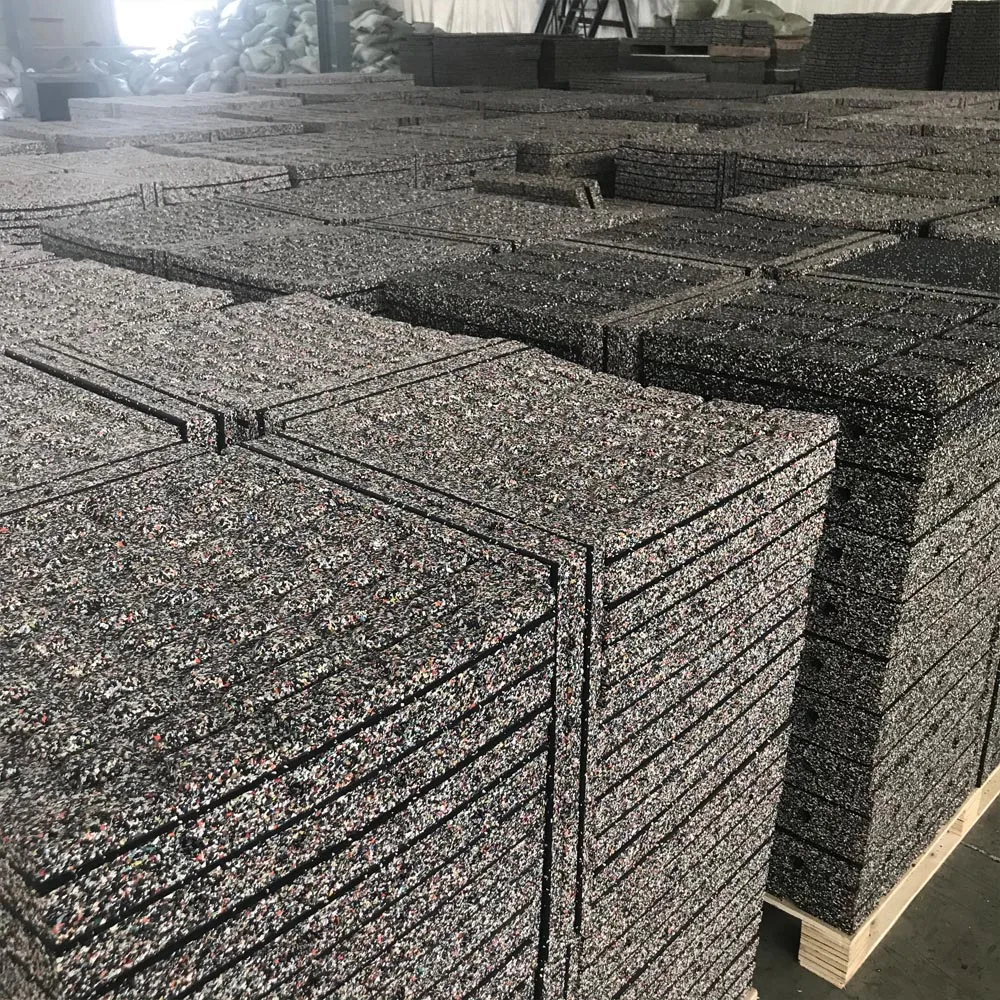 UDINE 25mm EPDM Gym Rubber Flooring Rolls Tiles Colored Dots for Outdoor Sports Equipments Interlocking Interlocking  rubber Mat