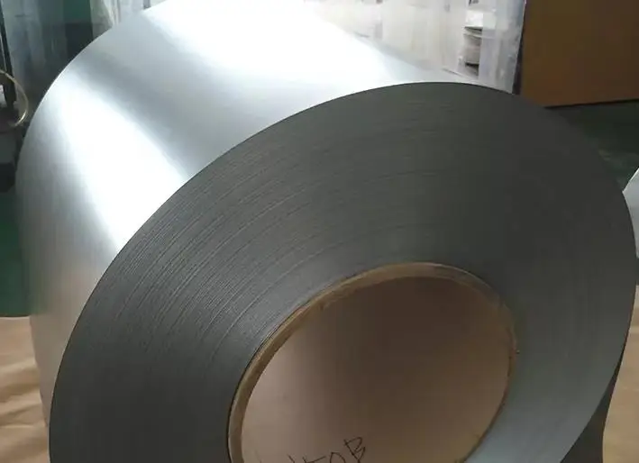 light gauge galvanized steel coils/snowflake galvanized steel coils are used for metal products