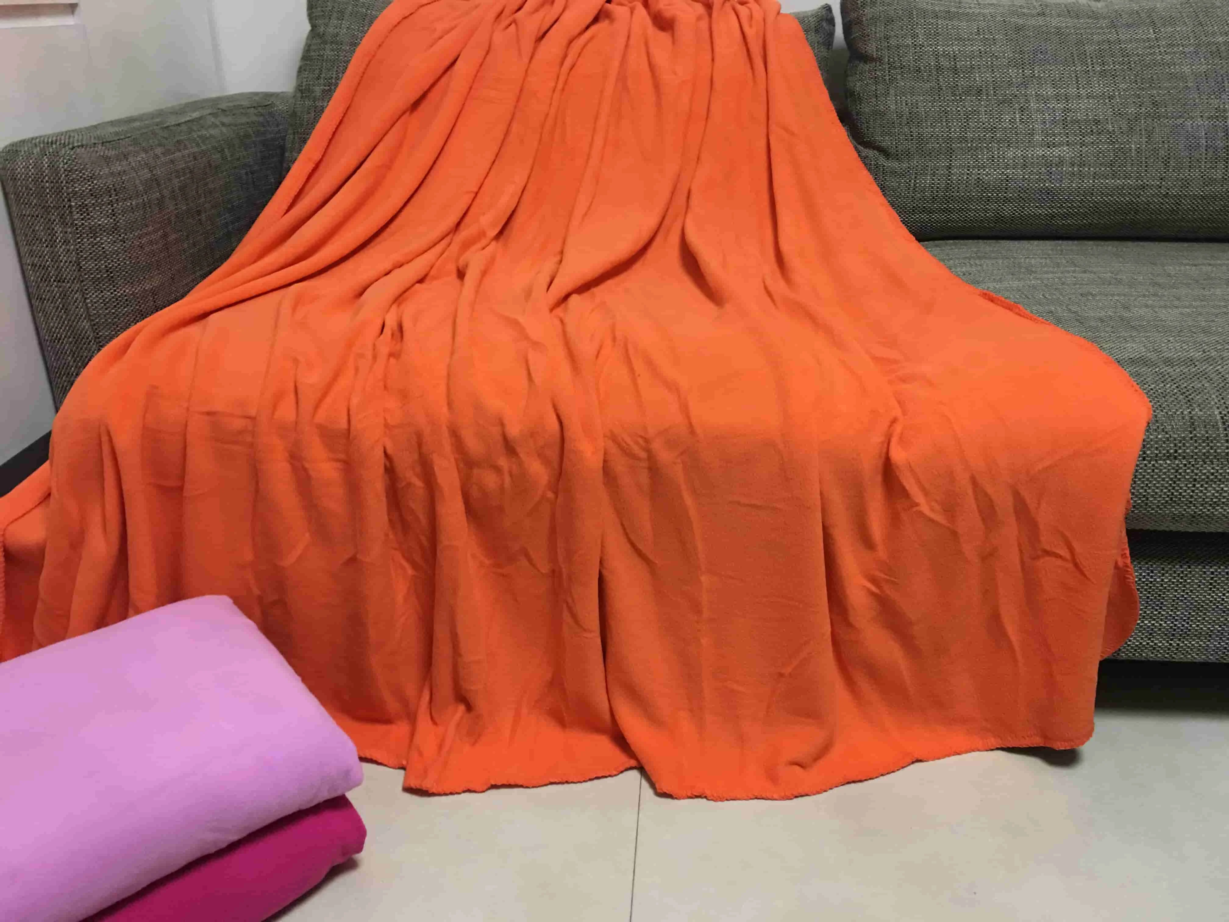 Embroider Logo Custom Color Cheap Airline Blanket