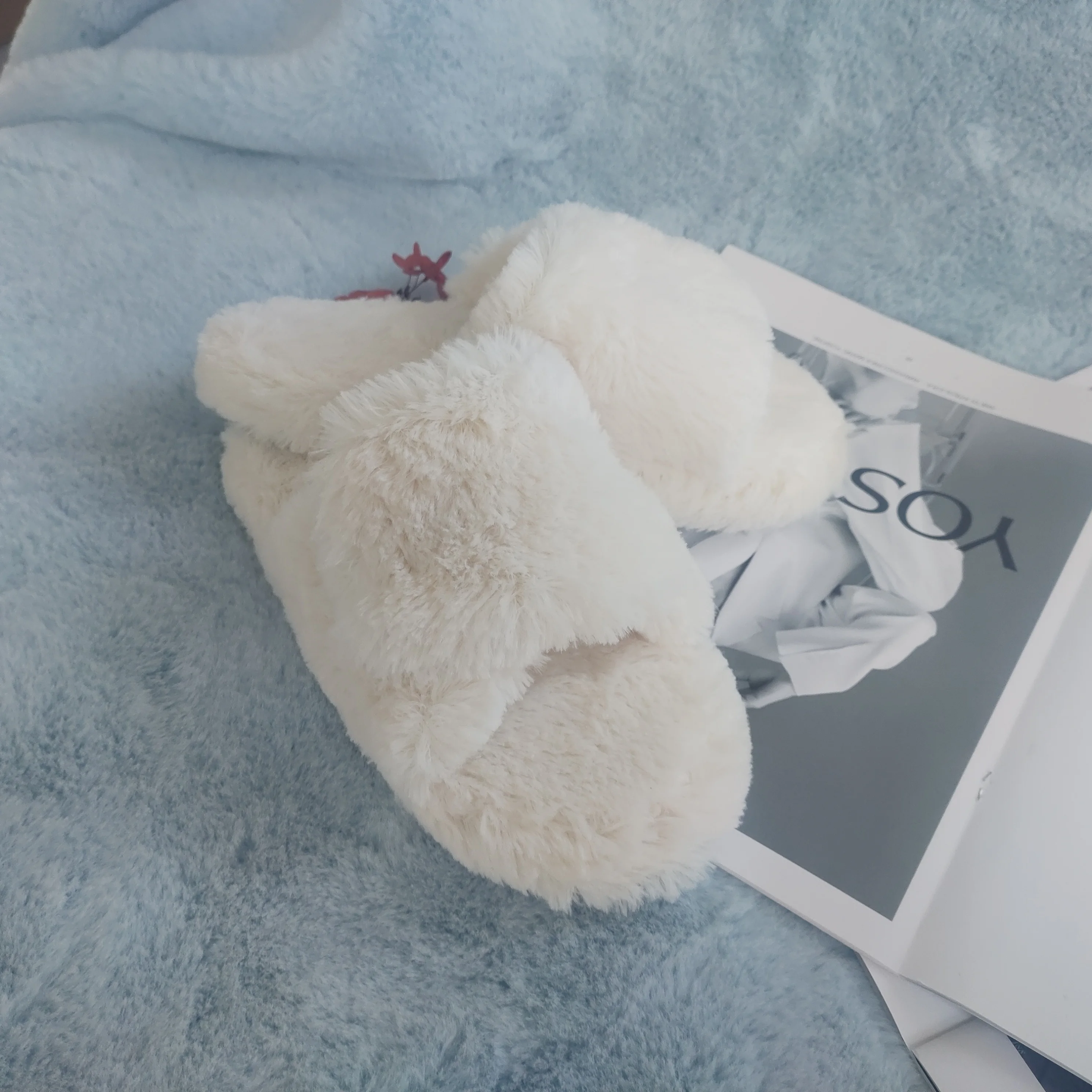 Autumn and winter new rabbit plush contracted leisure fashion home anti-slip light warm slippers