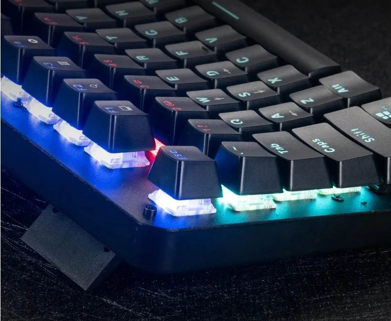 Hot selling OEM104 key wired high DPI RGB green axis keyboard and mouse set