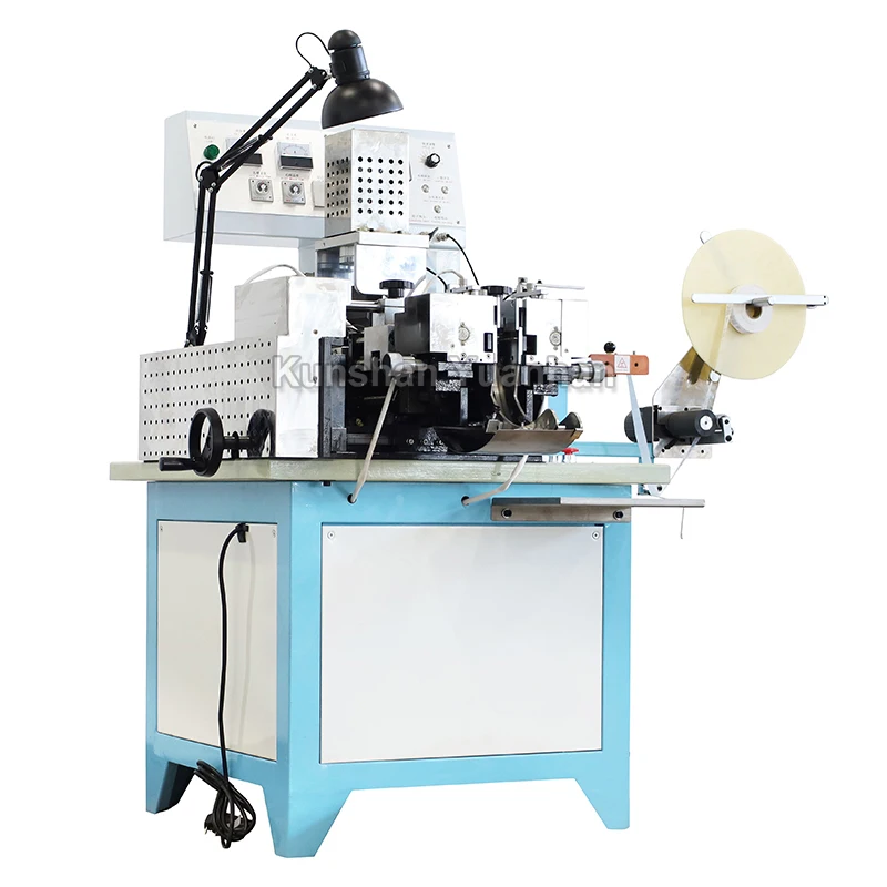 Full automatic ultrasonic stain label  woven label fold and cut machine
