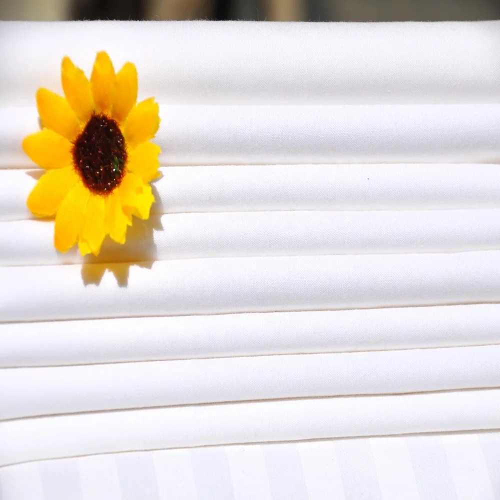 Manufacture of 50 polyester 50 cotton percale white hotel and resorts bedding fabric