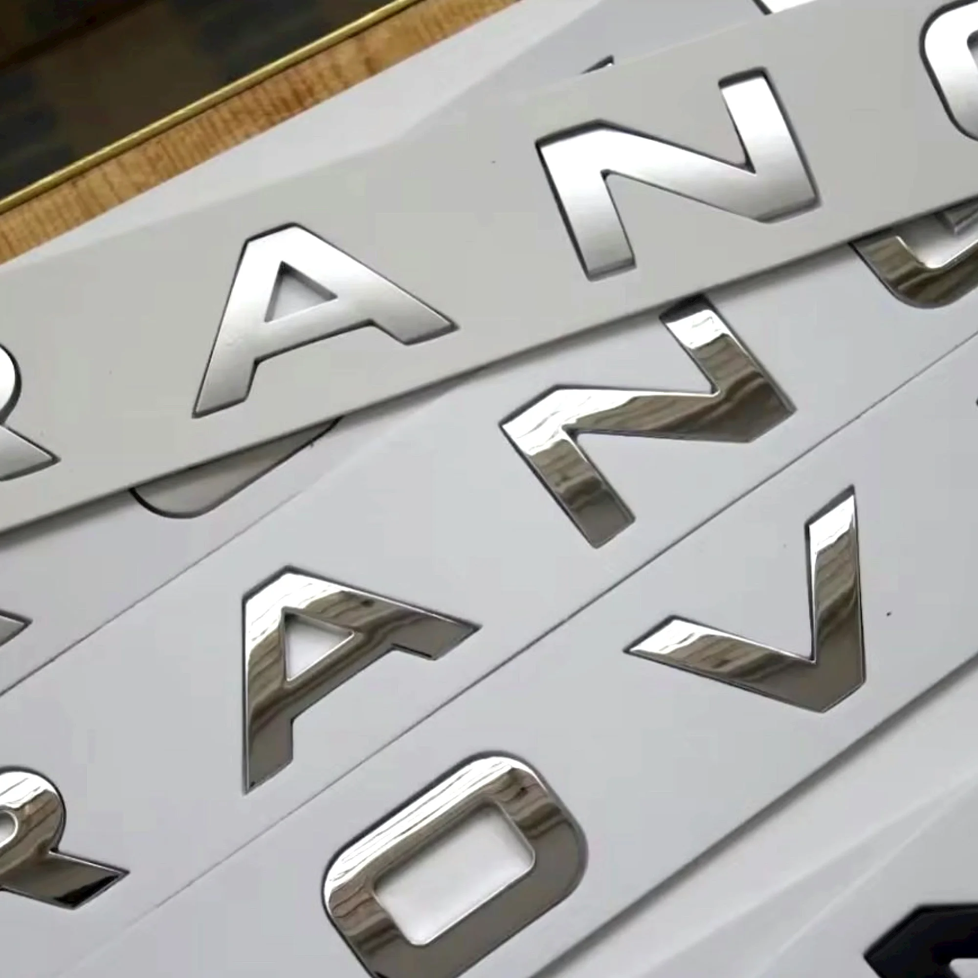 3D ABS Range Rover Car Bonnet Letters Logo Badge Emblem Sticker Accessories For Land Rover Discovery Defender Sport Evoque HSE