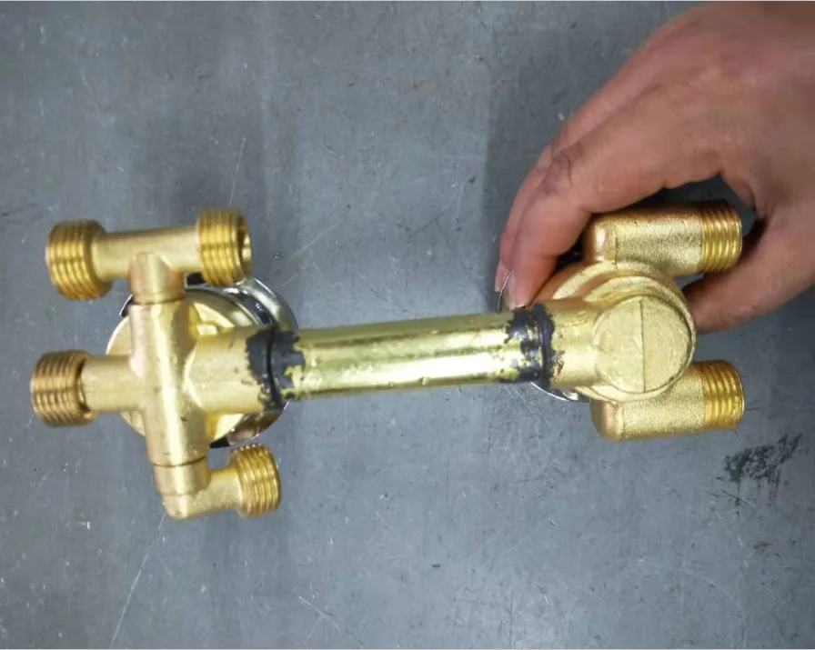 Bathroom 4 Way brass mixer bath faucets  Shower panel Faucet