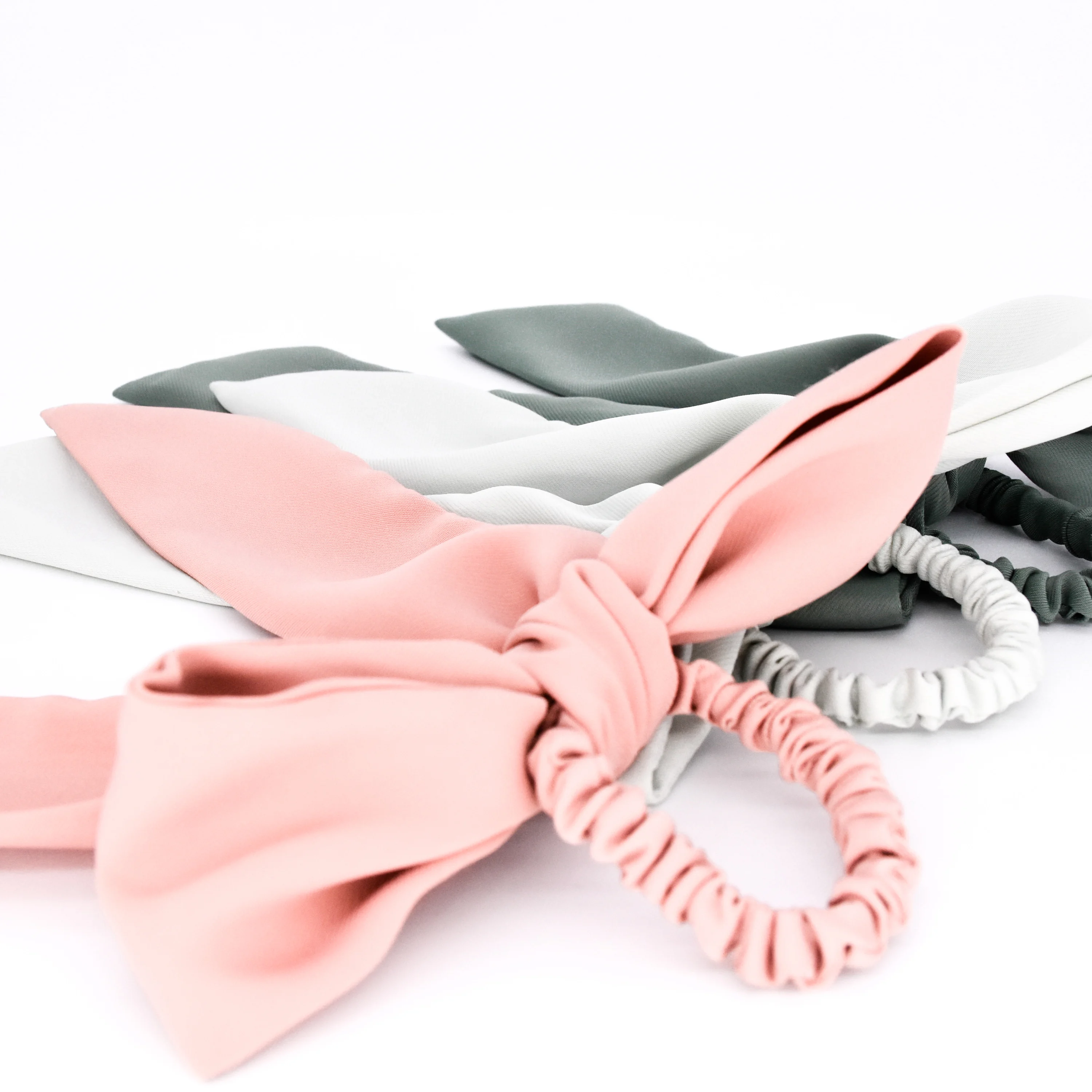 
Wholesale fancy solid color ribbon satin big bow knot hair tie srunchies scarf ponytail holder for women 