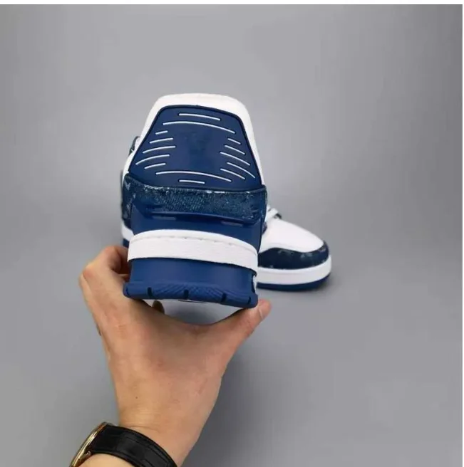 Кроссовки женские кожаные на платформе Размеры 35-45