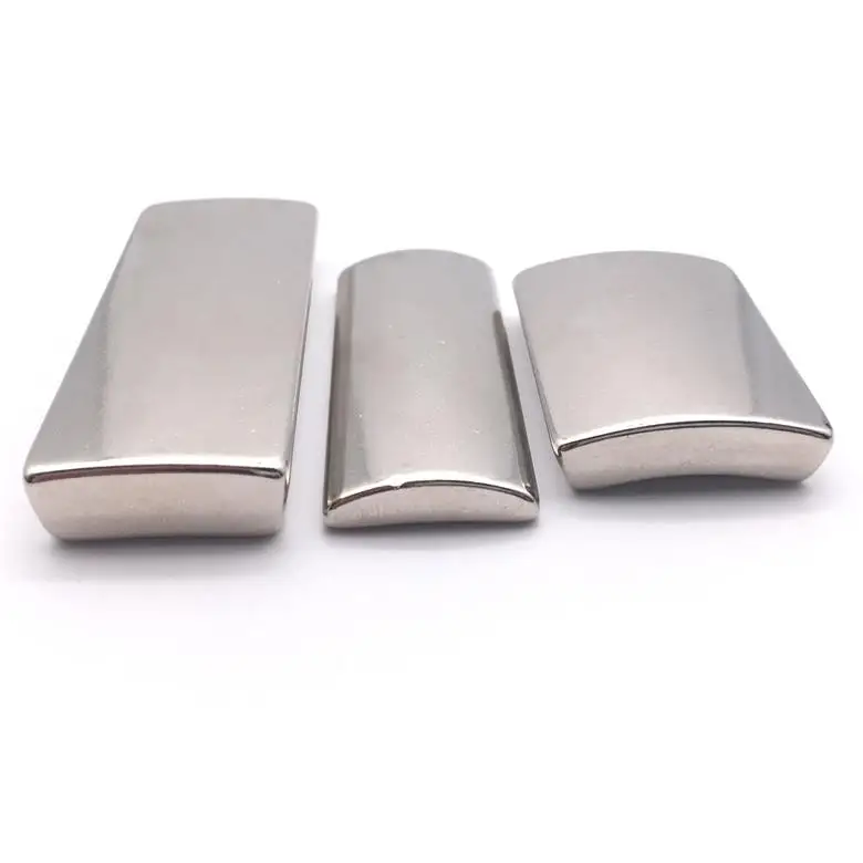 Strong magnetic ceramic arc magnet, rectangular magnet
